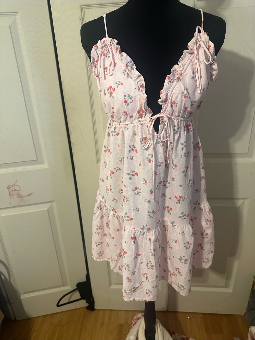 wild fable Pink Floral Ruffle Tie-Front Chemise